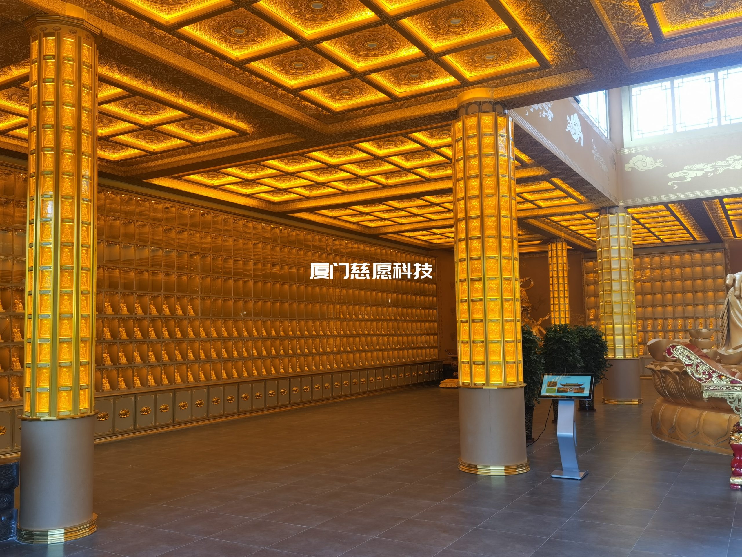 智能萬(wàn)佛墻之所以成為流行款